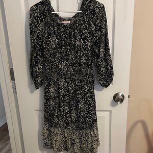 Knox Rose Black and Cream Floral Long Sleeve Dress